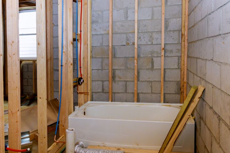 Top Bathtub Installation Companies in Berea, OH